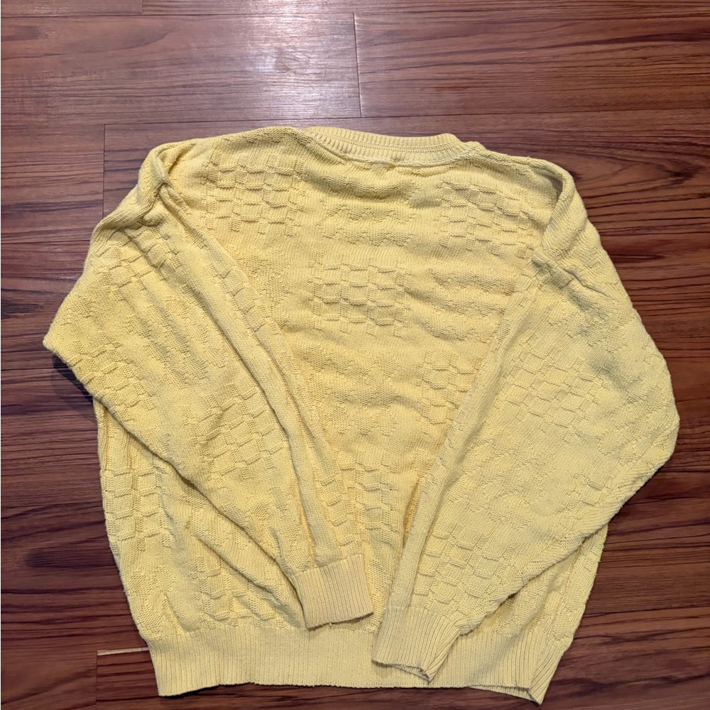 Vintage Golf 90’s knit Textured Yellow V-Neck Sweater Preppy - Picture 5 of 5